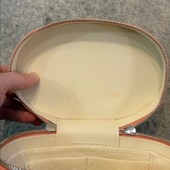 Saie Peach Mini Cosmetic Bag - Picture 4 of 4